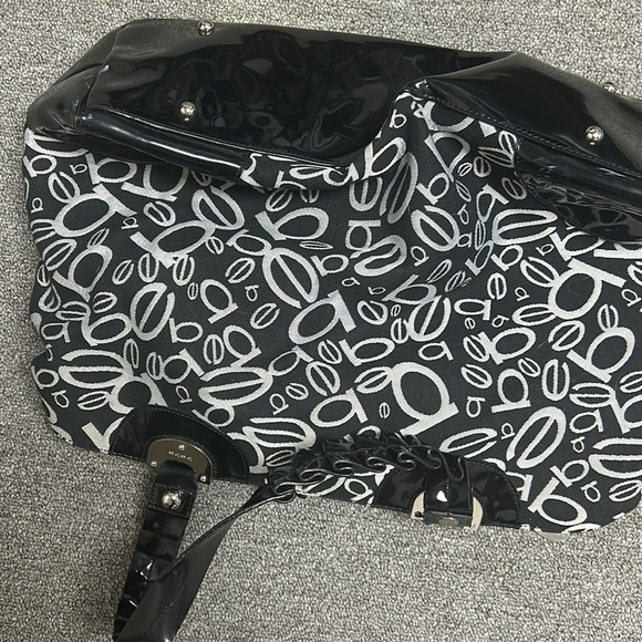 Bebe tote that is from early 2000s - Picture 4 of 6
